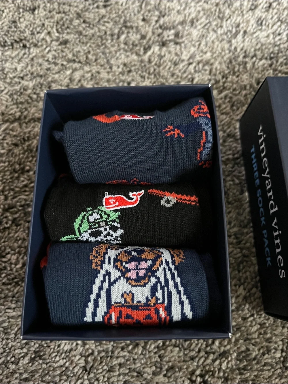 Vineyard Vines Navy & Black boys’. Novelty Sock 3-Pack with Dog & Whale Motifs.